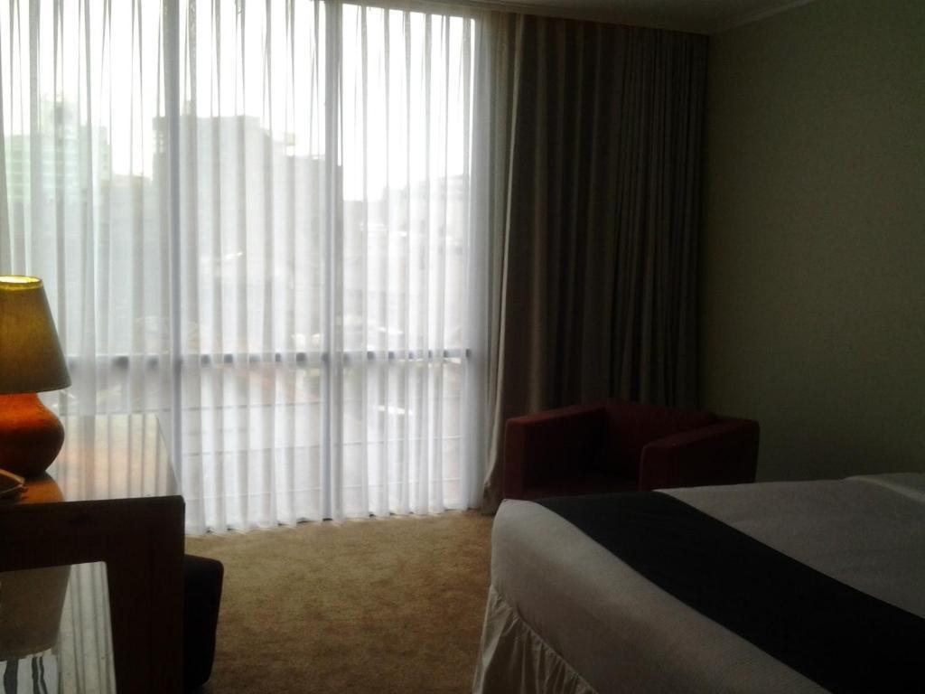 Chara Hotel Bandung Zimmer foto