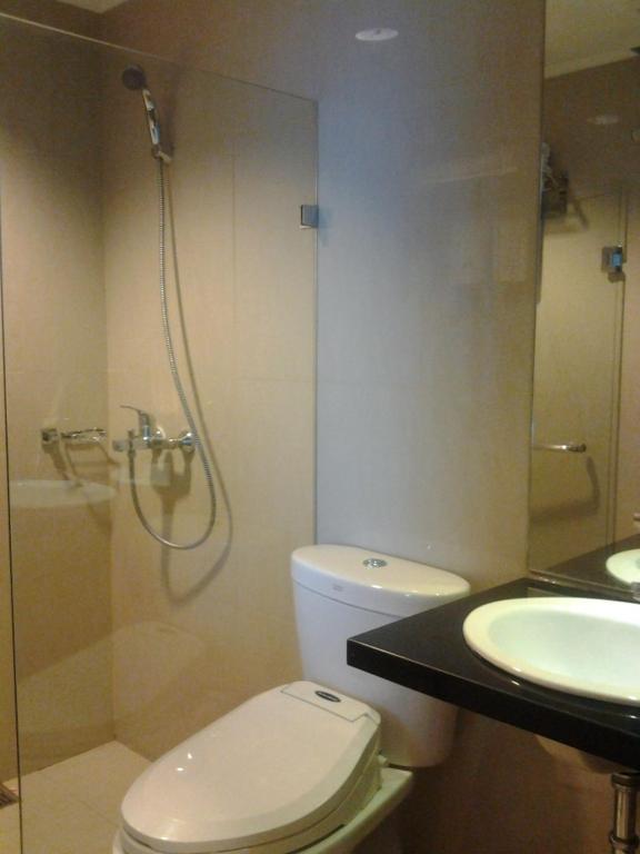 Chara Hotel Bandung Zimmer foto